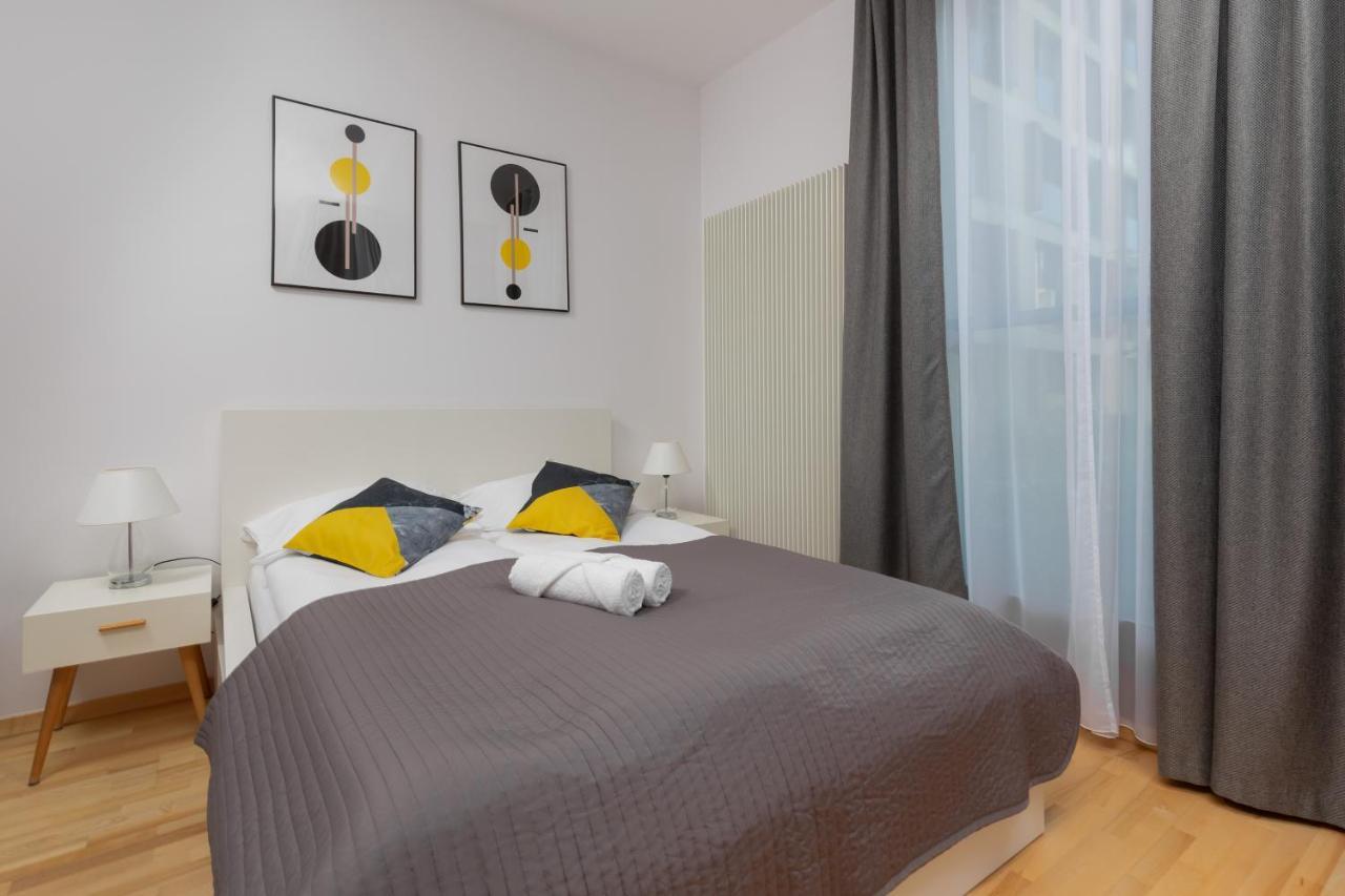 Kolejowa Apartments Warsaw By Noclegi Renters Exterior photo